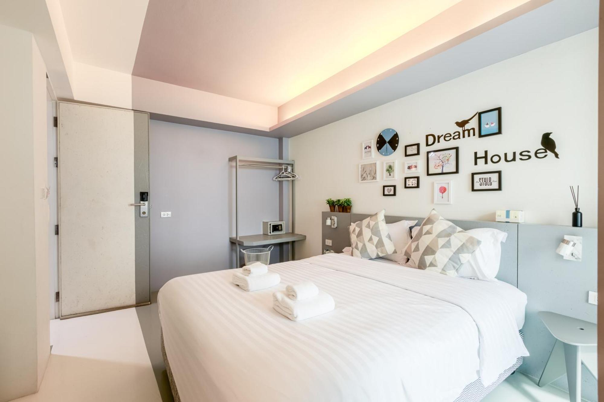 24 Hills Hotel Бангкок Екстер'єр фото