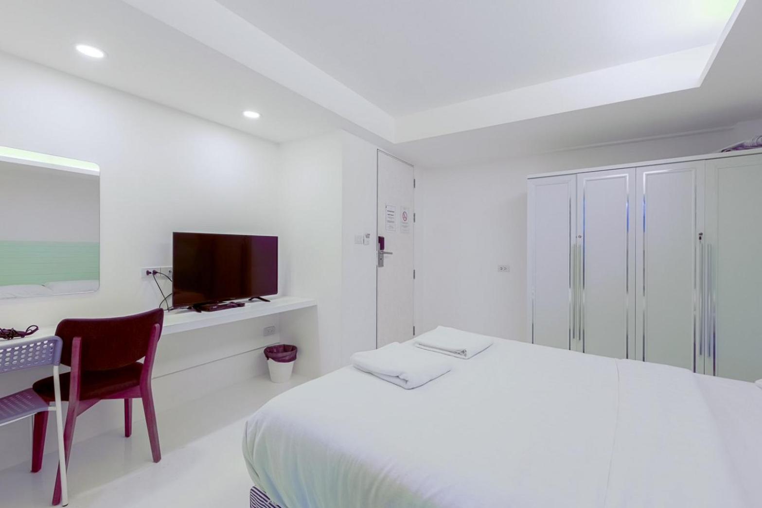 24 Hills Hotel Бангкок Екстер'єр фото